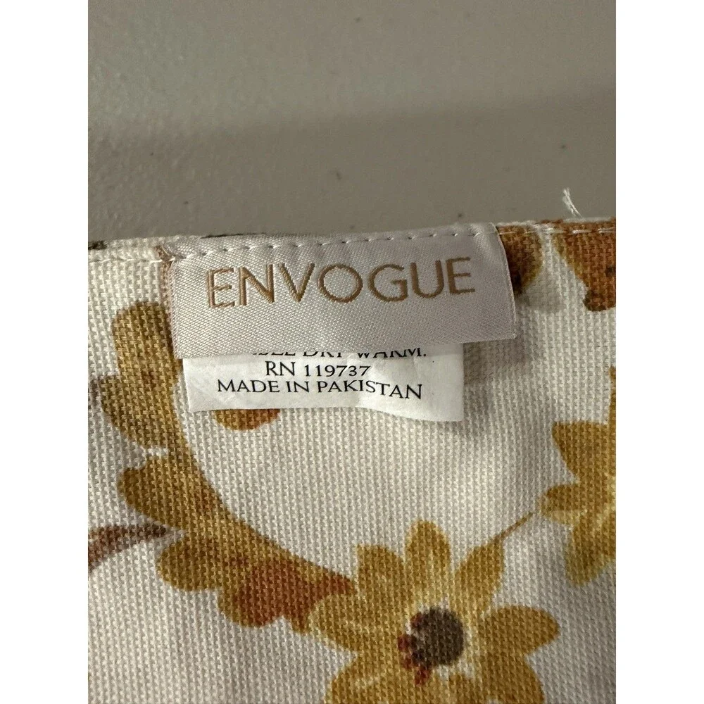 Envogue Painted Autumn Gourd Pumpkin Vines Rust Orange Taupe Placemats Set of 4
